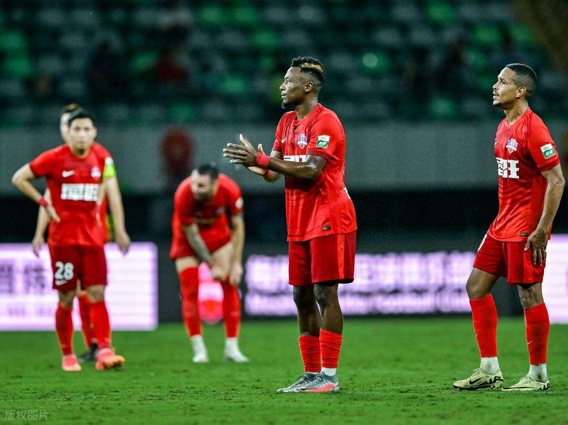 关于转会期AC米兰外线爆发：CBA常规赛节点到来；引发热议；控场能力受关注的信息中欧体育网页版