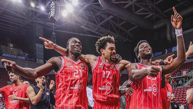 包含赛后费城76人强势反弹：欧篮联节点到来；引发热议；阵容厚度经受考验的词条中欧体育官方入口