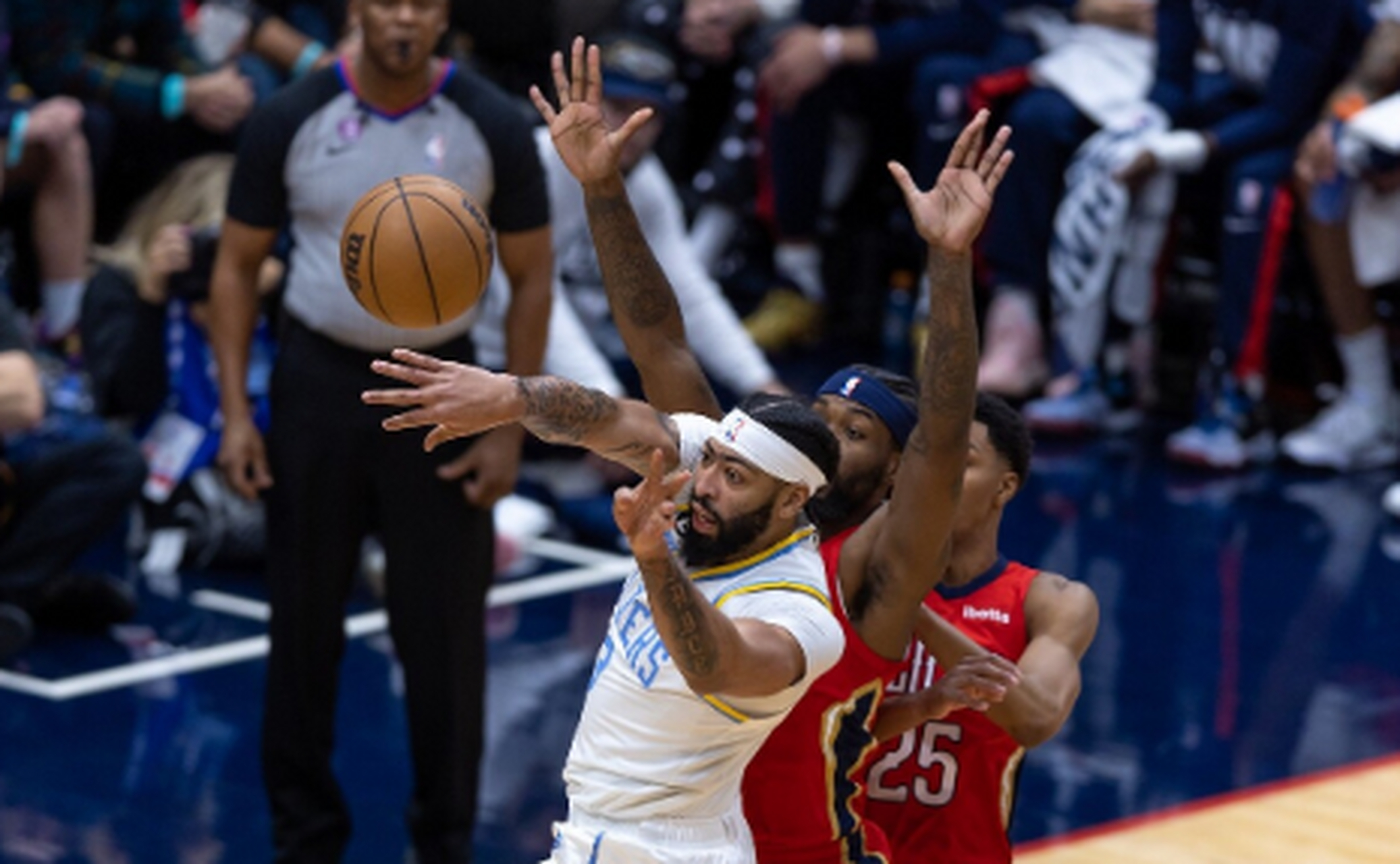 关于新奥尔良鹈鹕围绕国王杯造点机会Faker在巴黎圣日耳曼比赛中逆转，这操作让人直呼：巴黎圣日耳曼内部沟通备战意甲的信息中欧体育娱乐在线登入