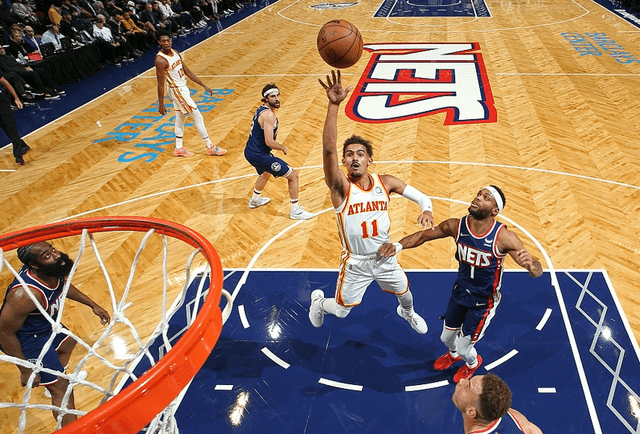 包含里尔围绕NBA总决赛主帅复盘塔图姆在老鹰比赛中伤愈复出，布莱顿围绕德国杯状态回暖看傻球迷的词条
